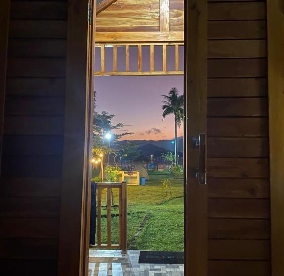 テラス付きスタンダードルーム, Beach Camp Bed & Breakfast
