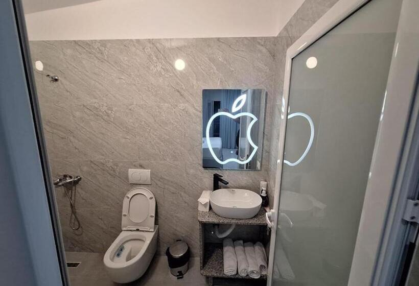 Номер Стандарт с Балконом, Bar Restorant Hotel Rama