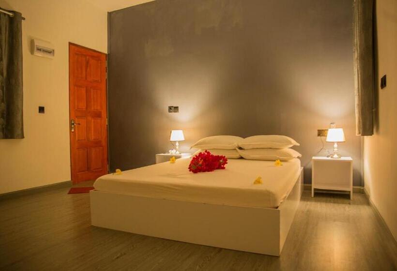 اتاق استاندارد, Velidhoo Inn