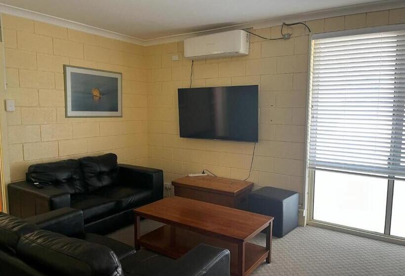 Апартаменты 1 Спальня, Esperance Travellers Inn