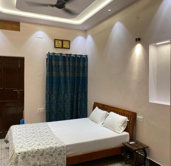 家庭间, Rudraksh ,a Luxury Home Stay In Varanasi