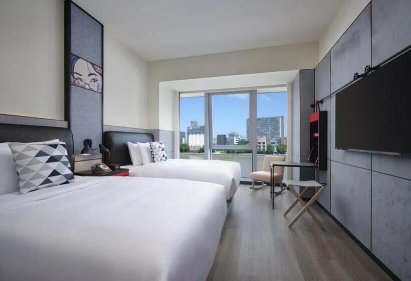 Номер Стандарт Вид на Море, Moxy Ningbo Old Bund