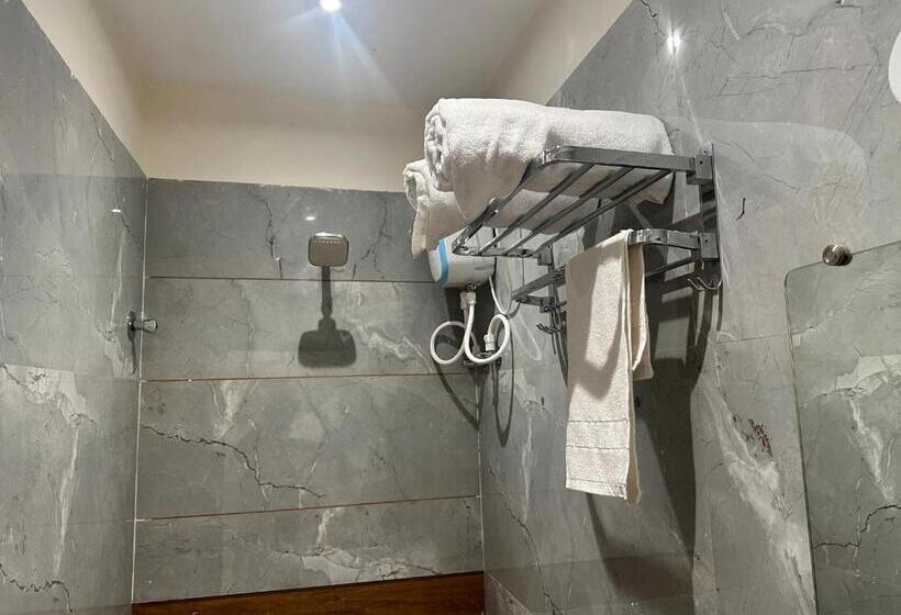 Семейный Номер, Leo Deluxe & Suite Room