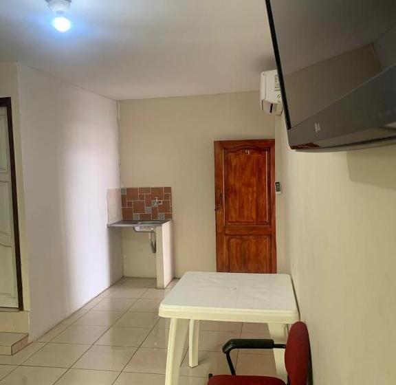 اتاق اکونومی, Habitaciones Amobladas   Manabí Suites