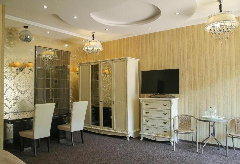 이코노미 룸, Villa Venice