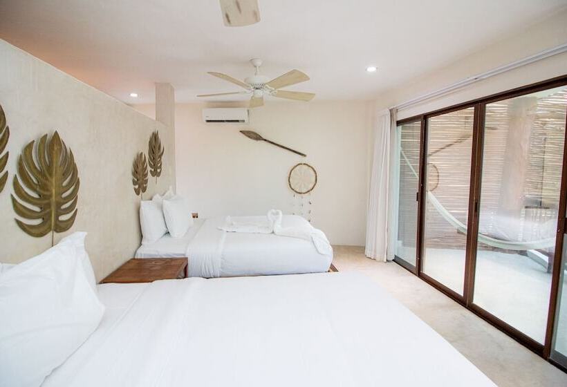 سوییت با چشمانداز جانبی دریا, Spirit Holbox