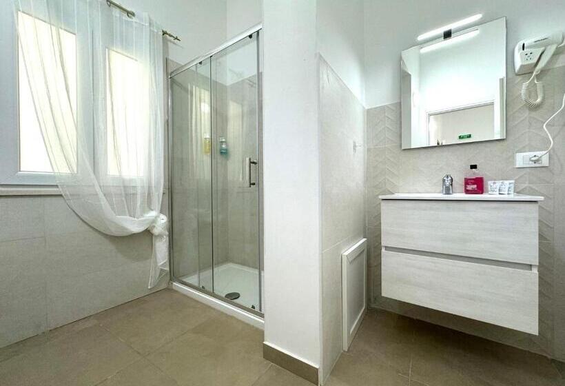 Семейный Номер, Casa Ferrante