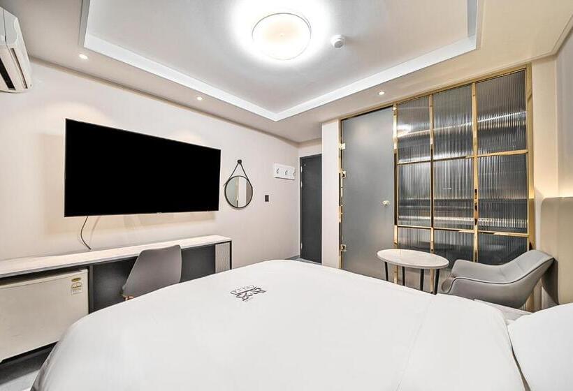 Номер Стандарт Вид на Горы, One Stay