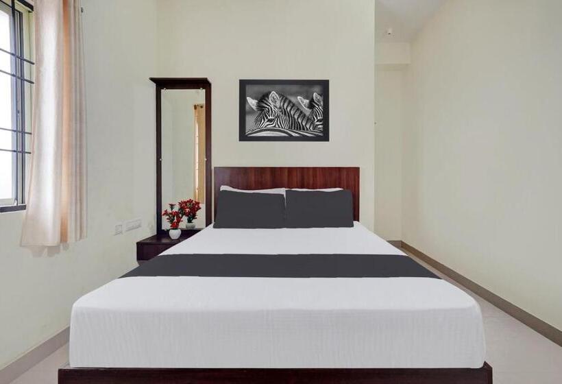 三人经典房间, O Pavan Inn