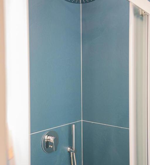 اتاق لوکس چهار تخته, Ambra Holiday Rooms   La Cinta