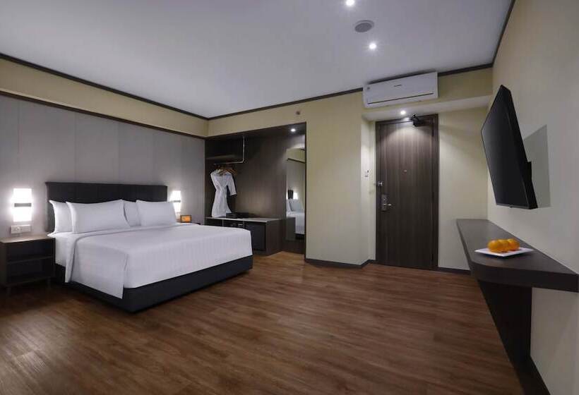 Люкс, Harper Premier Nagoya Batam
