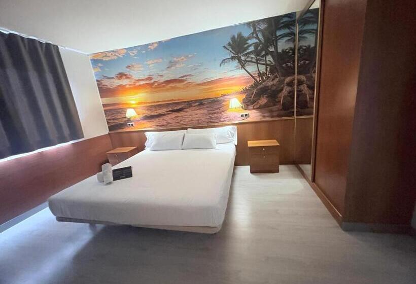 Номер Стандарт, Cambrils Paradise
