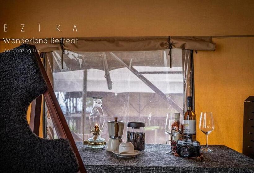 Семейный Номер Вид на Горы, Bzika Wonderland Retreat  Zhangjiajie National Forest Park Store