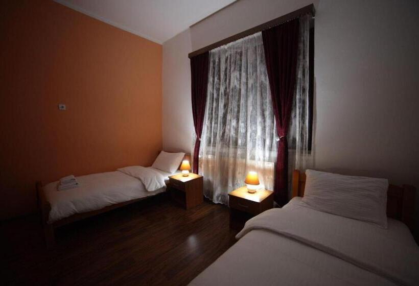 اتاق استاندارد, Apartmani Prenociste Dajevic Hotel Tara Pljevlja