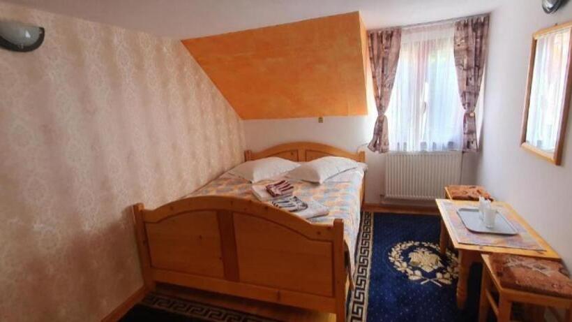 Номер Стандарт, Pensiunea Miruna