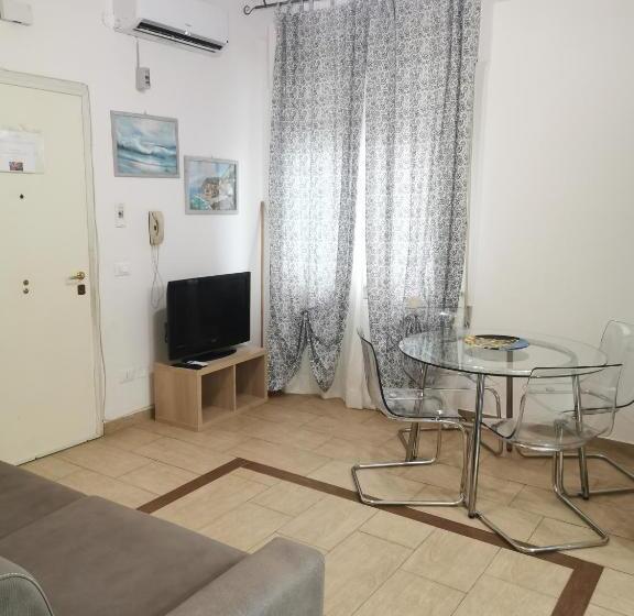 آپارتمان 1 خوابه, Casa Vacanza Con Accesso Diretto In Spiaggia