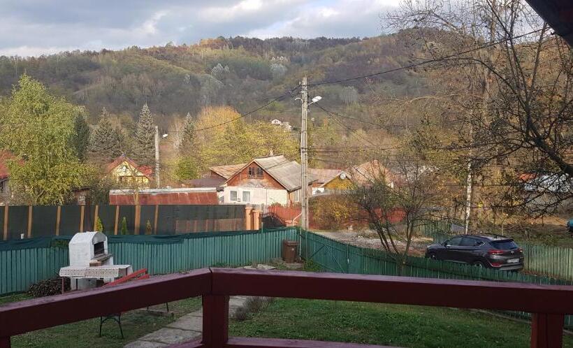 ویلای 1 خوابه با چشم‌انداز باغ, Casa Bordei
