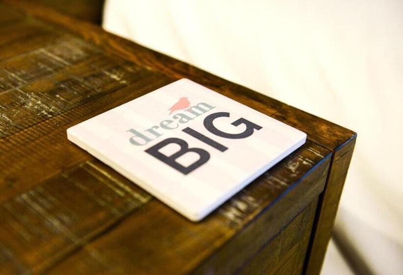 Номер Deluxe Кровать Кинг, Bar B Inn