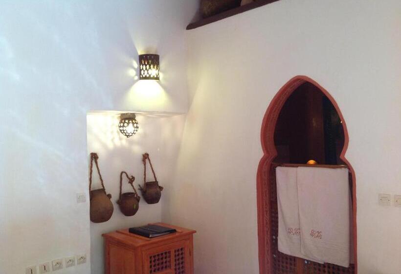 Номер Комфорт, Riad Timadrouine
