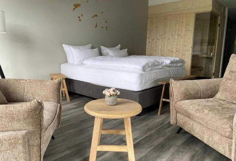 Номер Deluxe, Schloss Rattey   Haus Weinwerk
