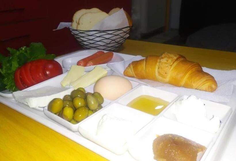 اتاق اکونومی, Cth Baku Hostel