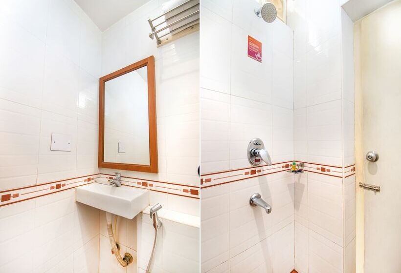 Номер Deluxe, Treebo Sam Residency