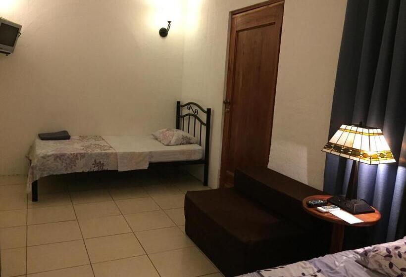 Студия Стандарт, Villa Prats