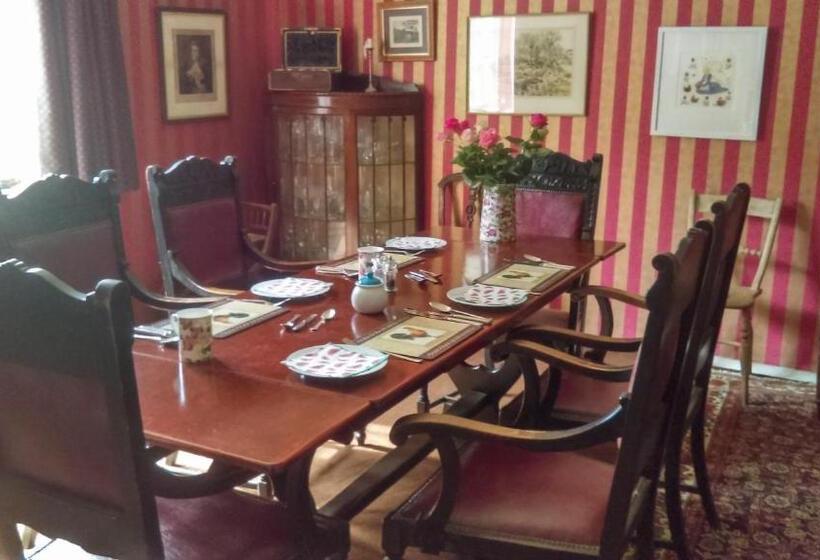 Номер Стандарт, Orchard Pond Bed & Breakfast