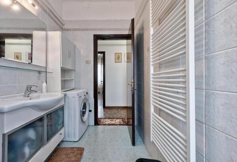 اتاق استاندارد, Mahdi Venice Apartment