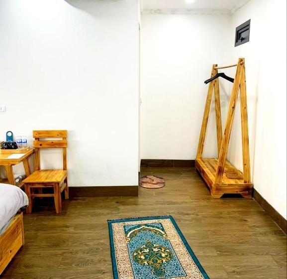 اتاق استاندارد با چشم‌انداز کوهستان, Daun Pisang Homestay & Restaurant View Fanxipan