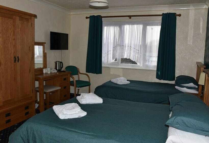 Family Room, Dinorben Arms
