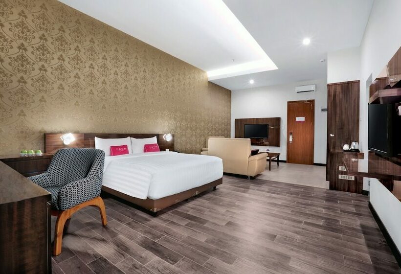 주니어 스위트, Favehotel S. Parman Medan