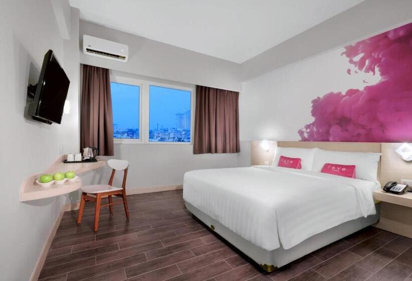 디럭스 룸, Favehotel S. Parman Medan