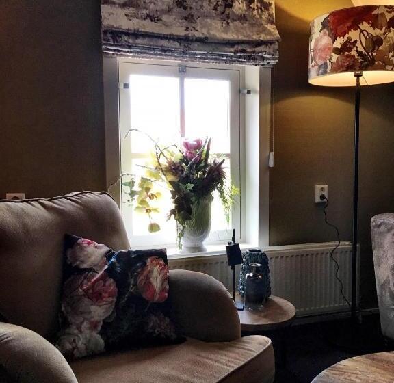 Апартаменты 1 Спальня, West Inn