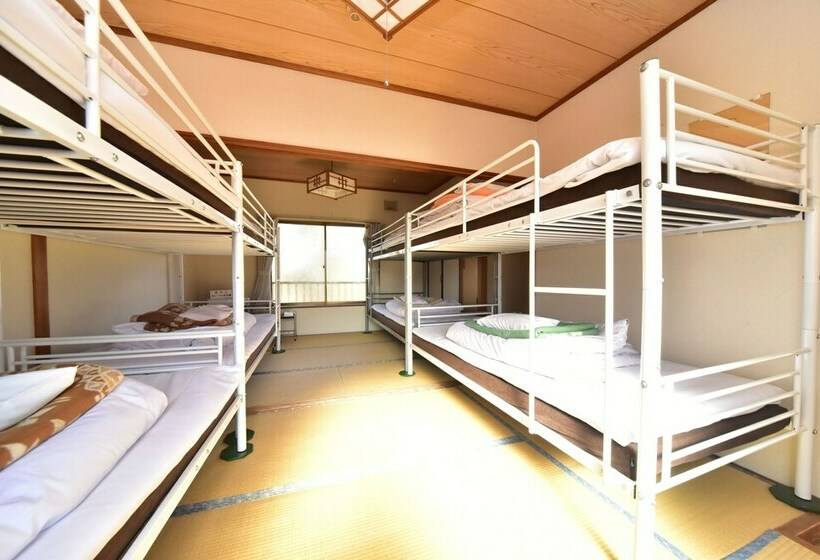Четырехместный Номер Стандарт, Sakanoue Kaikan