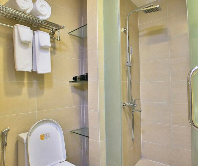 سوییت, Valero Grand Suites By Swissbel
