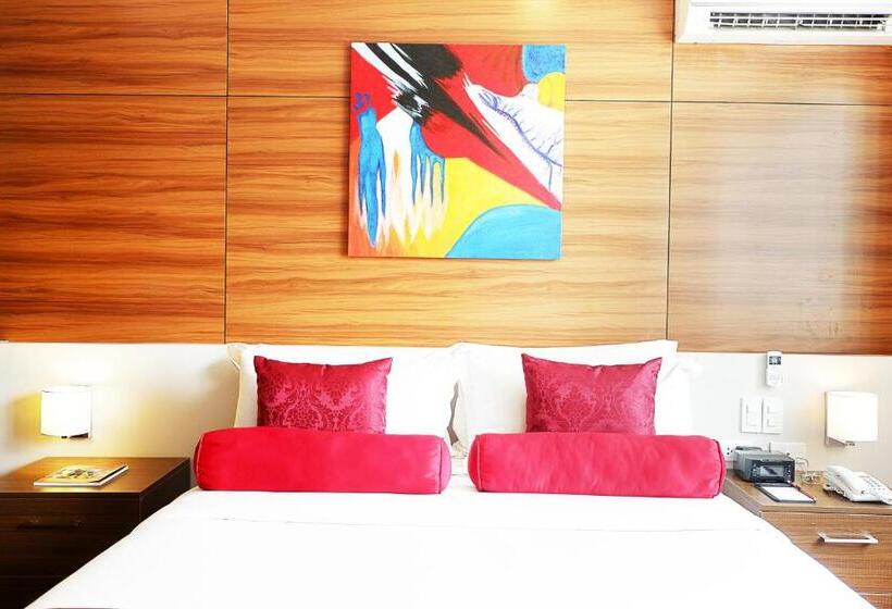 سوییت, Valero Grand Suites By Swissbel