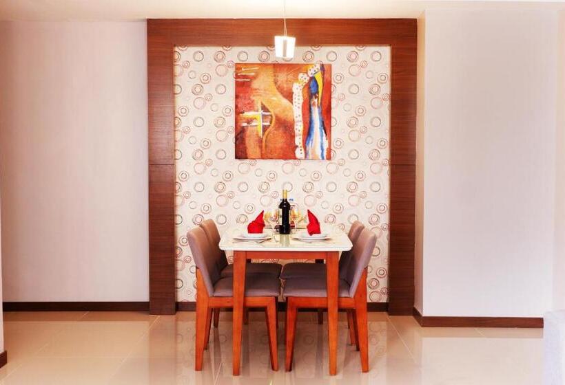 سوییت, Valero Grand Suites By Swissbel