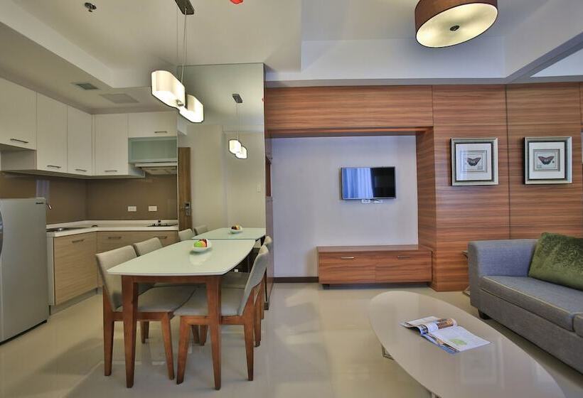 سوییت, Valero Grand Suites By Swissbel