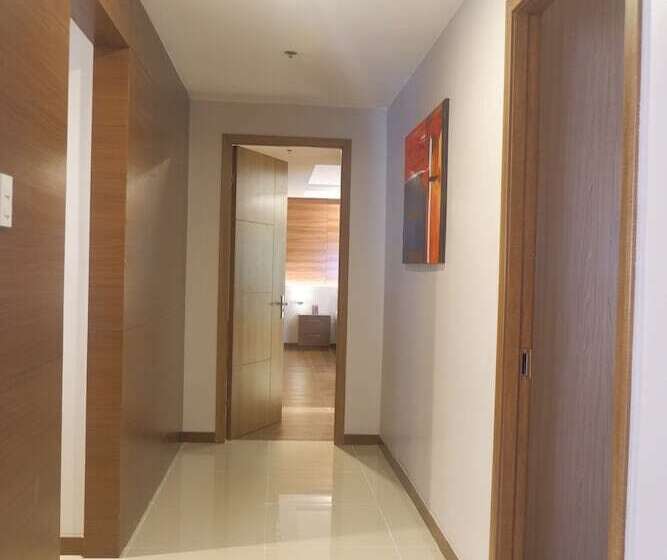3 Bedroom Suite, Valero Grand Suites By Swissbel