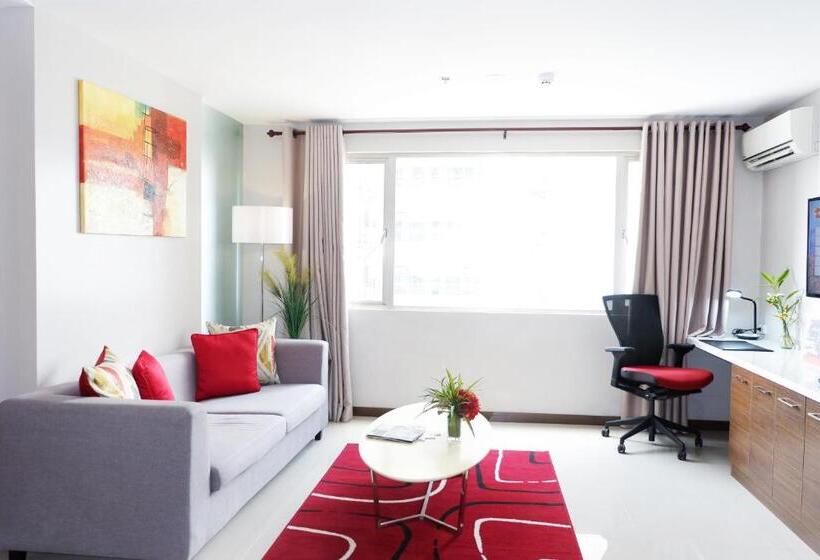 سوییت, Valero Grand Suites By Swissbel
