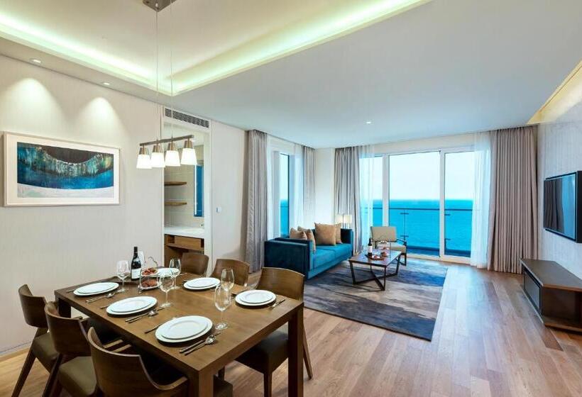 Люкс Повышенной Комфортности, Lotte Resort Sokcho
