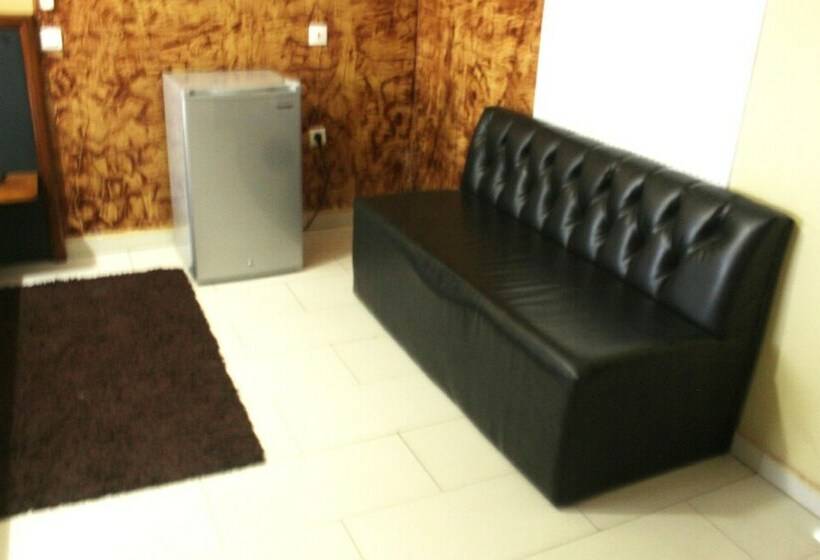 اتاق لوکس, Complexe Hotelier St Elie