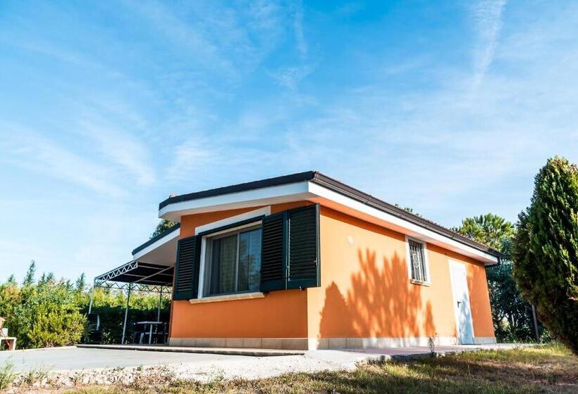 带2个卧室的别墅, B&b Villaggio Regina