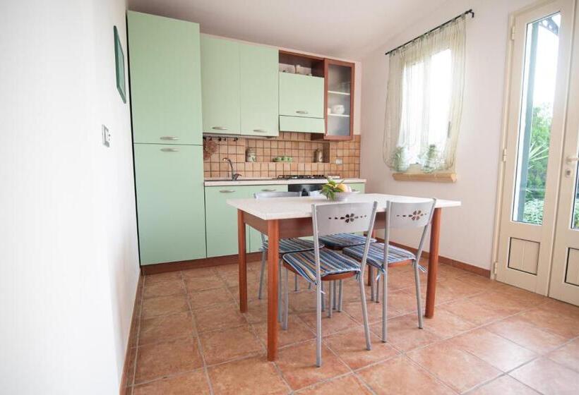 带1个卧室的别墅, B&b Villaggio Regina