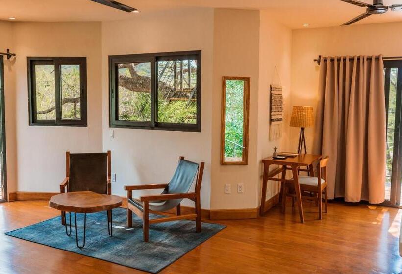 بانگلوی استاندارد, Treecasa Hotel & Resort Nicaragua