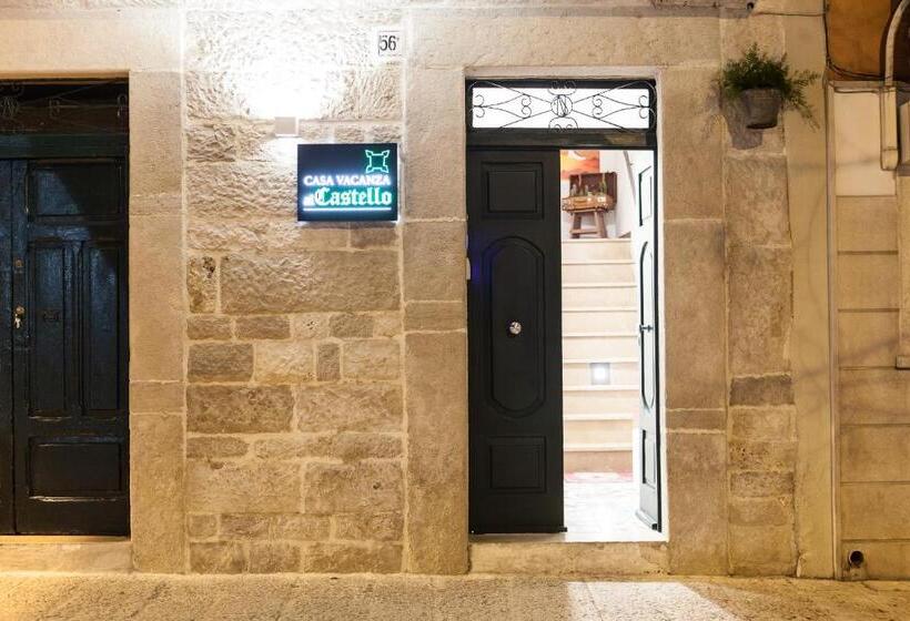 Quarto Quádruplo Estandar, Casa Vacanza Al Castello