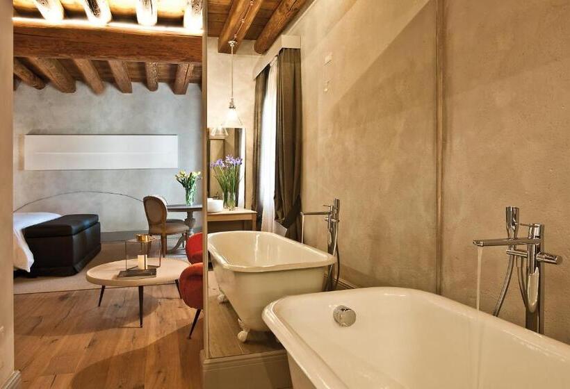 سوییت جونیور, La Barchessa Di Villa Pisani