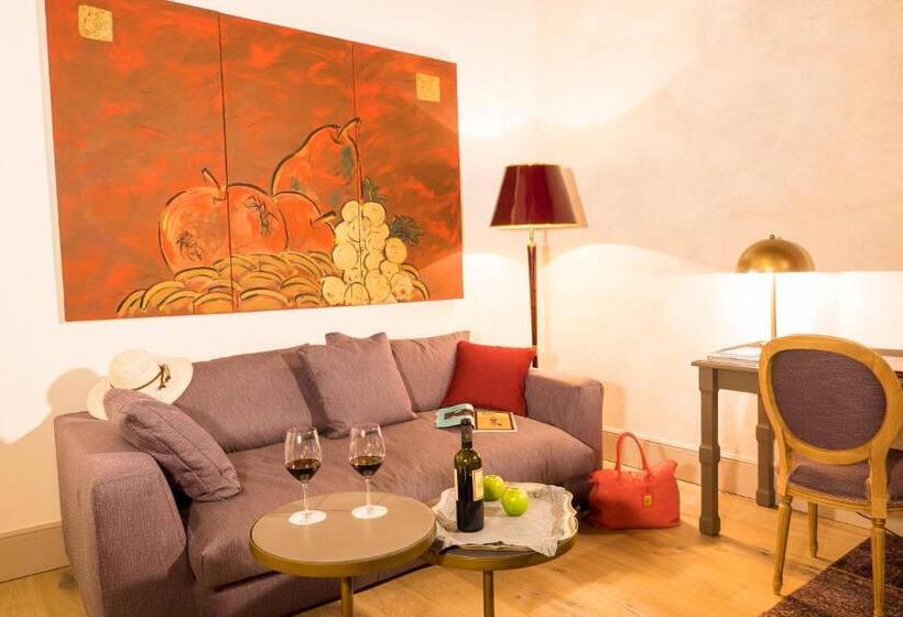 اتاق لوکس, La Barchessa Di Villa Pisani