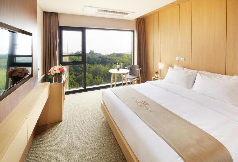 Номер Economy, Royal Emporium Incheon Airport